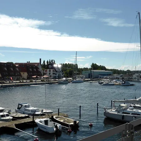 Guido's Ostseetraum, An Idyllischen Straenden Relaxen, Wiek Apartament Wiek auf Rügen