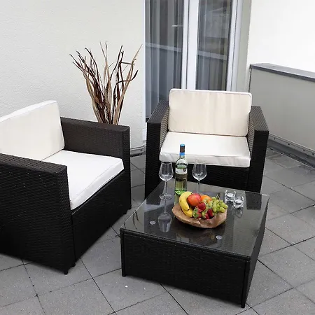 Guido's Ostseetraum, An Idyllischen Straenden Relaxen, Wiek Apartament